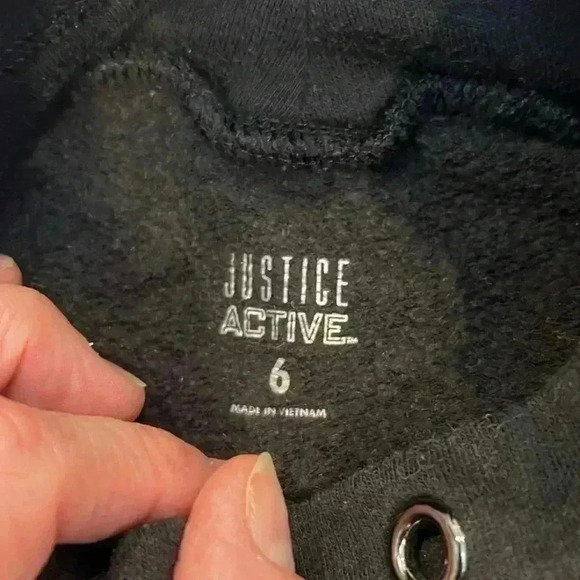 Girls long sleeve shirts bundle size 6. All in good condition! - Picture 9 of 11